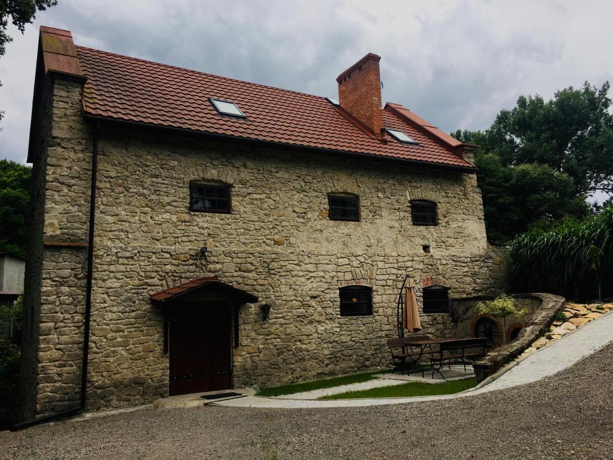 Wisniowy Mlyn Villa Wisniowa k Staszowa Exterior photo